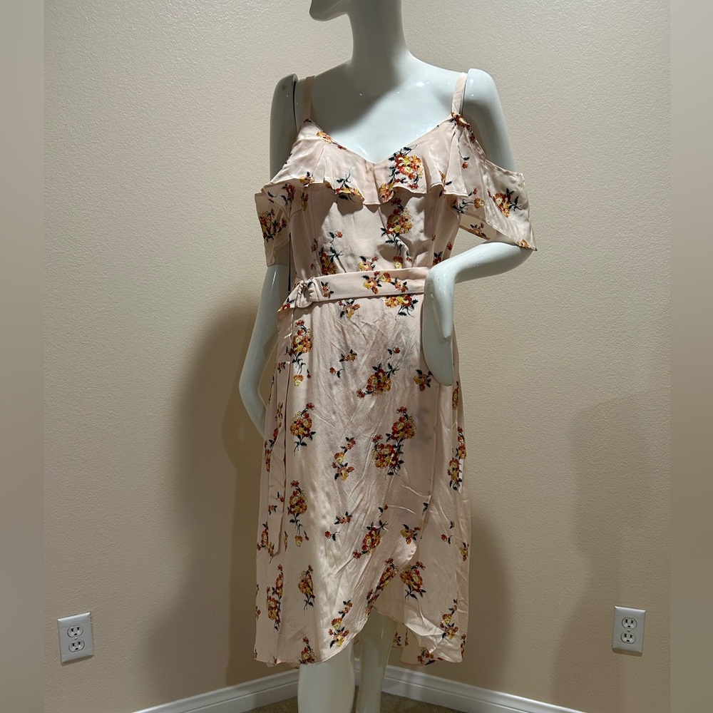 NWT JNSQ Floral Off Shoulder Silk Dress Size 8